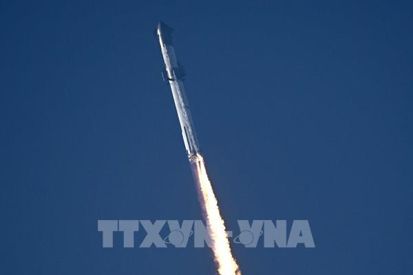 Tàu tên lửa siêu lớn của SpaceX phát nổ vài phút sau khi phóng