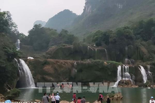 Khi nào nên đi tham quan thác Bản Giốc?