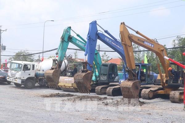 Long An khởi công tuyến giao thông mức đầu tư hơn 3.700 tỷ đồng