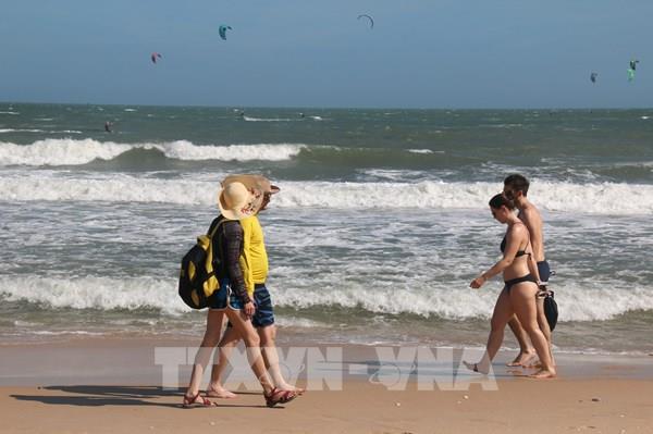 Chính phủ ra Nghị quyết về tăng tốc phát triển du lịch bền vững