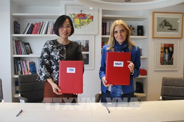 Thông tấn xã Việt Nam và hãng Telam ký Thỏa thuận về hợp tác nghiệp vụ