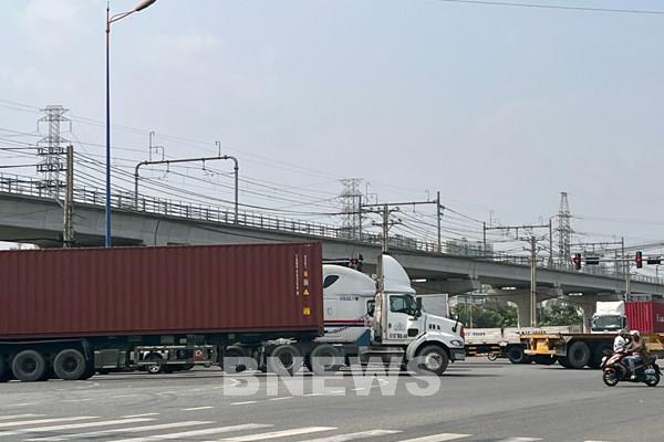 Tp. Hồ Chí Minh khắc phục tình trạng ùn tắc ở khu cảng Trường Thọ