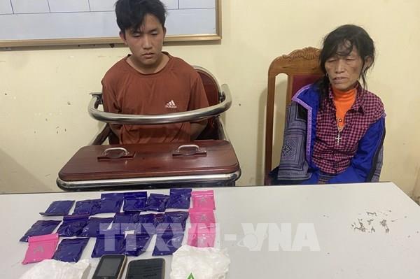 Sơn La: Bắt hai đối tượng, thu giữ 4.000 viên ma túy tổng hợp