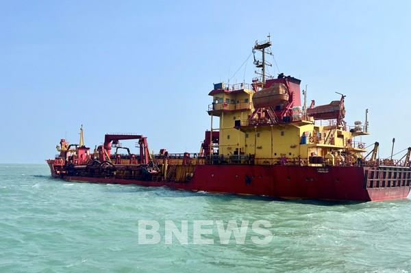 Công trường dự án nâng cấp luồng Cái Mép – Thị Vải không nghỉ lễ