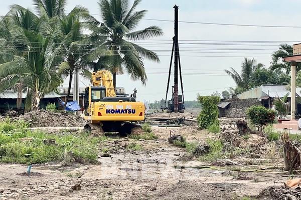 Vì sao tỷ lệ giải phóng mặt bằng cao tốc Bắc - Nam cao nhưng nhà thầu vẫn khó thi công?