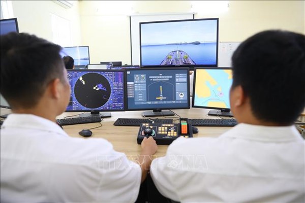 Bộ Nội vụ lý giải về đề xuất bỏ thi thăng hạng viên chức