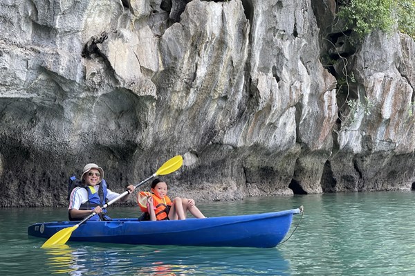 Quảng Ninh sẽ khai thác thêm nhiều bãi tắm trên Vịnh Hạ Long