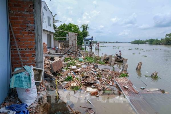 Công bố tình huống khẩn cấp sự cố sạt lở bờ sông tại huyện Cầu Ngang, Trà Vinh ​