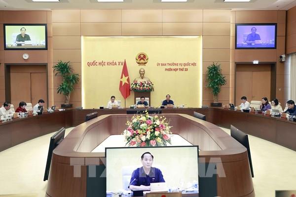  Khắc phục tình trạng cán bộ đùn đẩy, né tránh, sợ trách nhiệm