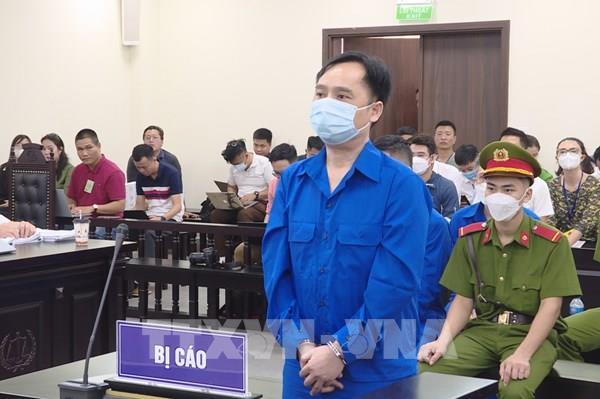 Vụ thao túng thị trường chứng khoán: Chủ tịch Louis Holdings kháng cáo xin giảm nhẹ hình phạt