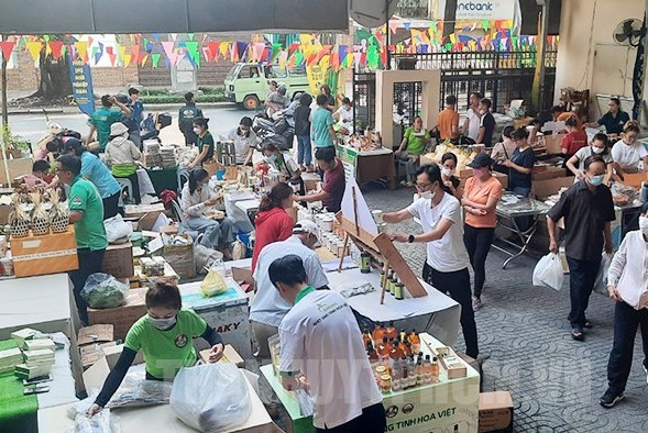 Phiên chợ Xanh - Tử tế chinh phục người tiêu dùng đô thị