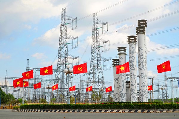 Kỷ niệm Ngày sinh Chủ tịch Hồ Chí Minh: EVNNPT làm theo lời Bác!