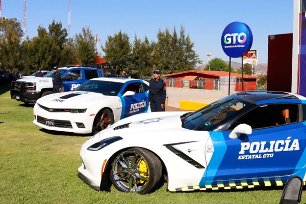 Mexico ra mắt biệt đội cảnh sát sử dụng siêu xe