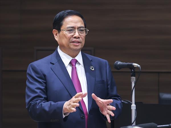 Thủ tướng kêu gọi doanh nghiệp Nhật Bản tăng cường đầu tư trong các lĩnh vực mới nổi