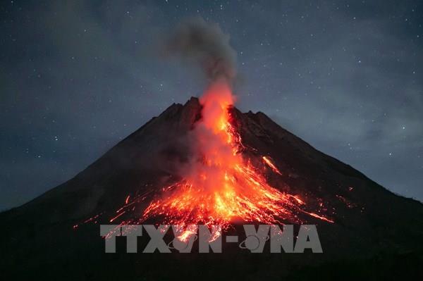 Núi lửa Merapi của Indonesia phun trào