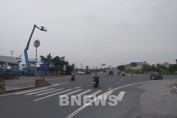 Duy tu hệ thống an toàn giao thông Quốc lộ 10 đoạn Quán Toan đến Cầu Nghìn 