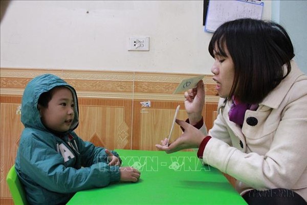 Phát hiện mối liên quan giữa chứng tự kỷ và oxit nitric