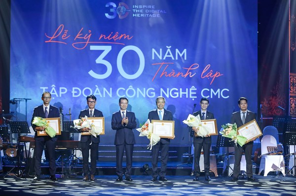 CMC TS đồng hành chuyển đổi số cùng doanh nghiệp