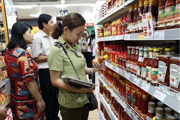 Hà Nội bảo đảm an toàn thực phẩm trong tình hình mới 