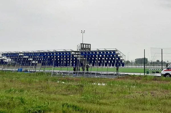 Sập khán đài sân bóng đá tại thành phố Rostov-on-Don (Nga)