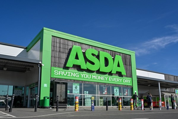 Chuỗi siêu thị Asda của Anh mua lại các hoạt động của EG Group