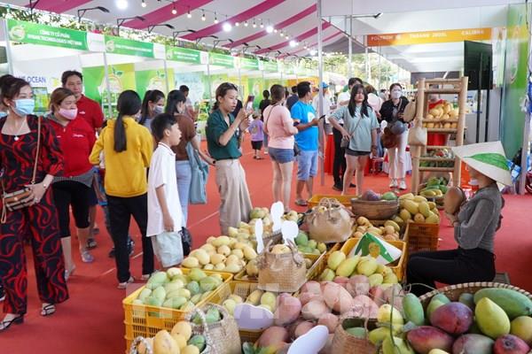 Để du lịch nông nghiệp, nông thôn “níu chân” du khách: * Bài 1: Sức hút riêng ​