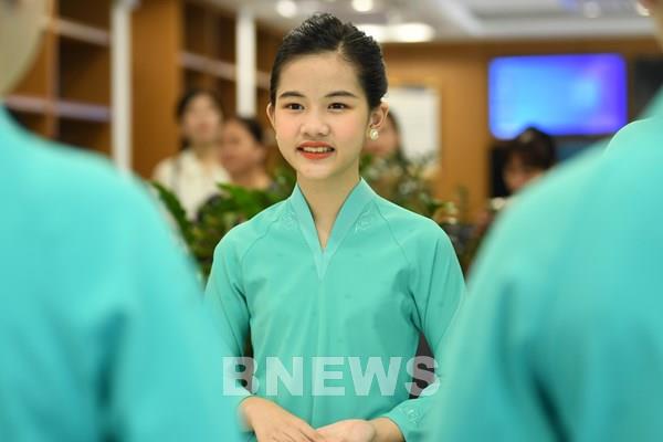 Chuyến bay đặc biệt của Vietnam Airlines với phi hành đoàn nhí