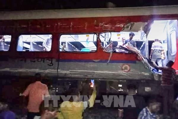 Tai nạn đường sắt nghiêm trọng ở Ấn Độ, ít nhất 50 người thiệt mạng