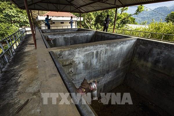 Hòa Bình: Người dân "khát" bên cạnh công trình cấp nước