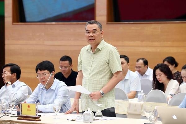 Họp báo Chính phủ: Phát sinh nhiều tiêu cực, vi phạm liên quan giấy khám sức khỏe