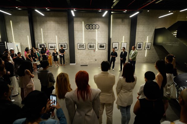Audi Charging Lounge giới thiệu hai triển lãm ảnh tại Tp Hồ Chí Minh