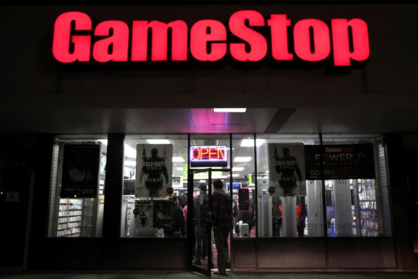 GameStop sa thải CEO, bổ nhiệm chủ tịch điều hành mới