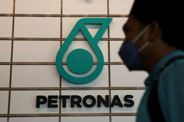 Petronas thận trọng về triển vọng năm 2023