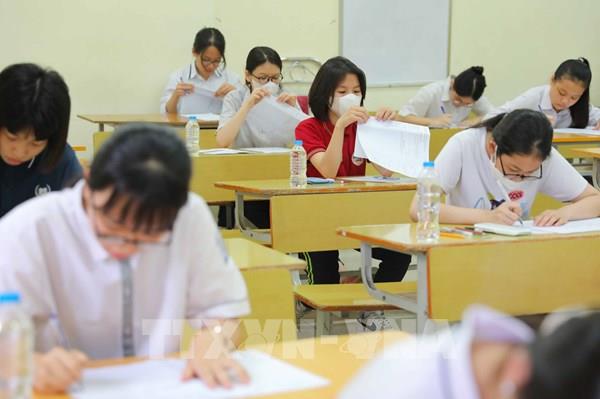 Kỳ thi vào lớp 10 tại Hà Nội: Sẽ xác minh thông tin đề in bị mờ dẫn đến thí sinh hiểu lầm