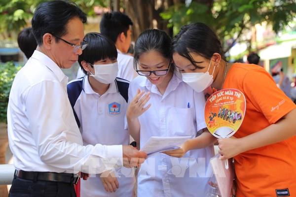 Đề thi môn Tiếng Anh thi lớp 10 năm 2023 của Hà Nội (mã đề 016-020)