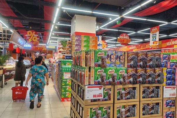 LOTTE Mart áp dụng khuyến mãi "Mua nhiều - giảm lớn"