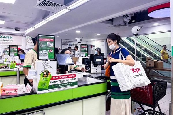 Central Retail Việt Nam khởi động chương trình thay thế túi nilon