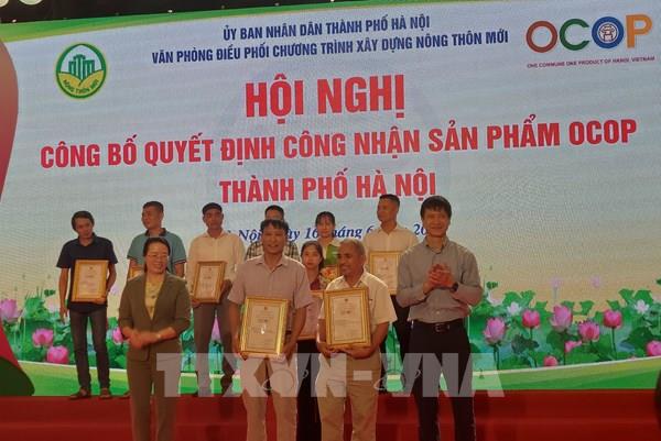 Hà Nội trao chứng nhận cho 518 sản phẩm OCOP