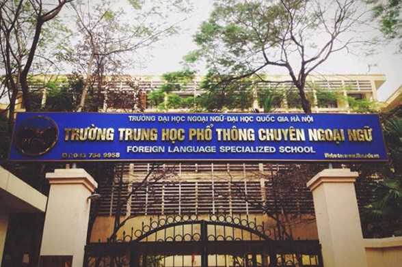 Điểm chuẩn vào lớp 10 THPT chuyên Ngoại ngữ năm 2023