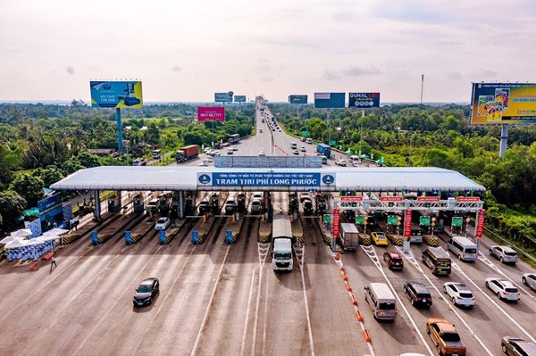 Lý giải việc chuyển đổi tài khoản thu phí sang tài khoản giao thông trước 1/10