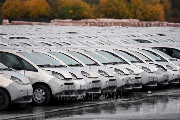 EU có thể trì hoãn lệnh cấm ô tô chạy bằng nhiên liệu hóa thạch sau năm 2035