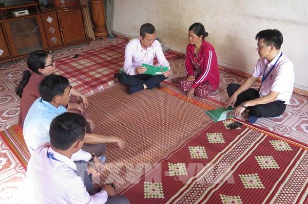 Thoát nghèo nhờ nguồn vốn chính sách