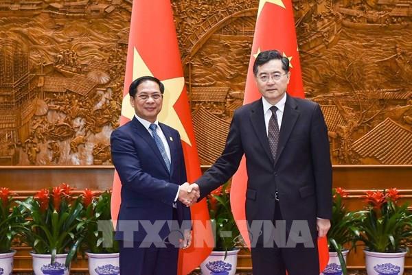 Việt Nam coi trọng phát triển quan hệ đối tác hợp tác chiến lược toàn diện với Trung Quốc