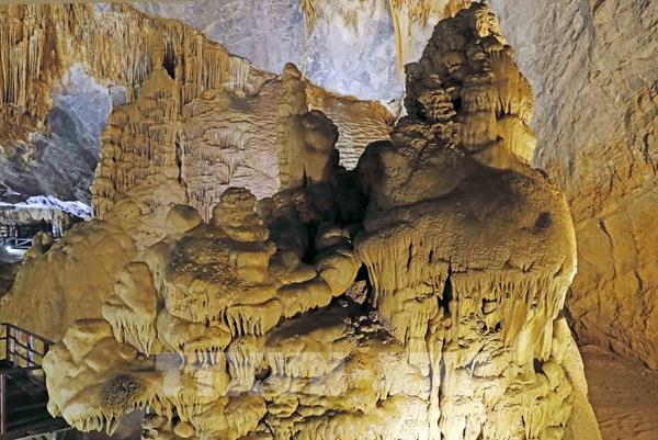 Động Thiên Đường - “mê cung trong lòng đất”