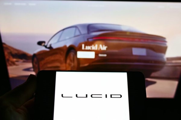 Nhà sản xuất xe điện Lucid lên kế hoạch huy động khoảng 3 tỷ USD