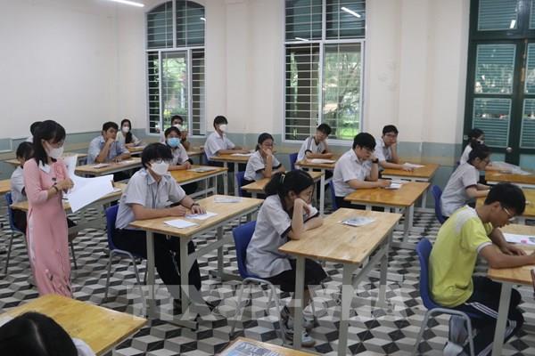 Dự đoán phổ điểm môn Toán thi tốt nghiệp THPT 2023 sẽ ở mức 6 - 8 điểm