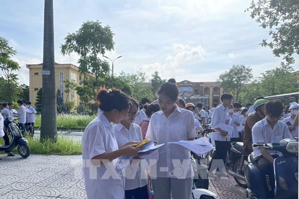 Kỳ thi tốt nghiệp THPT năm 2023: Bắc Bộ, Trung Bộ ngày nắng nóng, Nam Bộ tiếp tục mưa