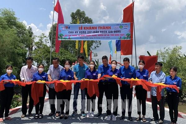 Bứt phá xây dựng giao thông nông thôn từ xã hội hóa ​