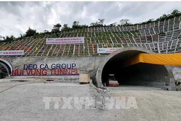 Phê duyệt đầu tư 3 hầm đường bộ trên cao tốc Bắc – Nam phía Đông trong tháng 7