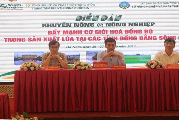 Đẩy mạnh cơ giới hóa để thúc đẩy quá trình tích tụ đất đai